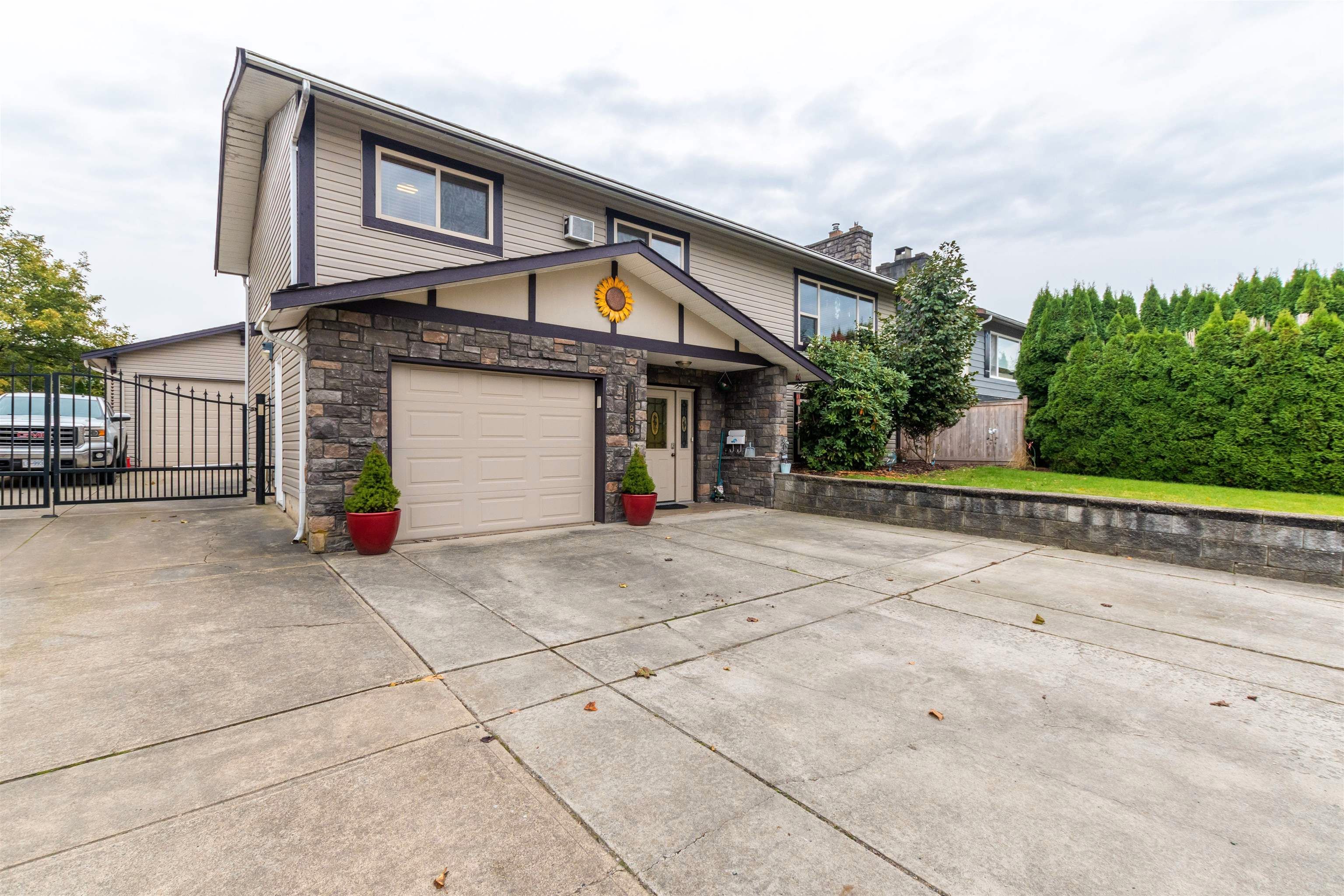 I have sold a property at 10458 GLASGOW ST in Chilliwack
